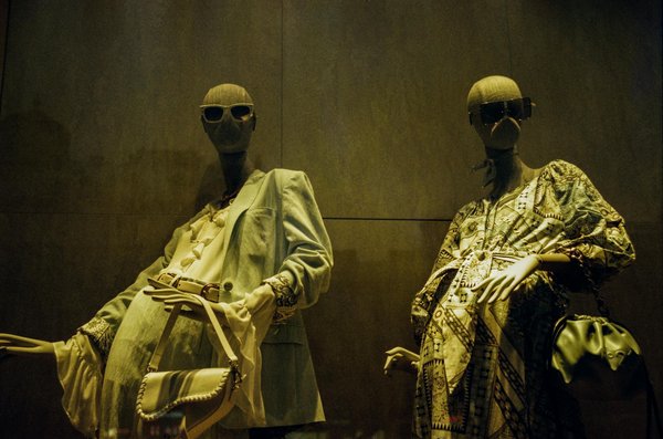 Des Révolutions Technologiques Propulsées par les Titans de la Mode